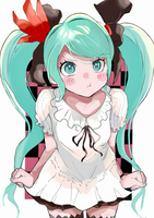 27658